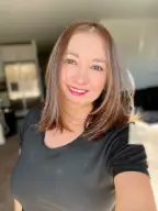 Amanda D.